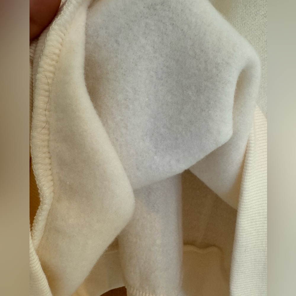 NWOT/Men’s MM Sweater - Picture 4 of 5